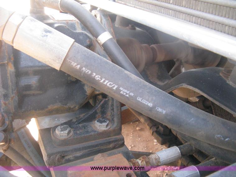 image for item H6400 1995 Ford LNT8000 dump truck