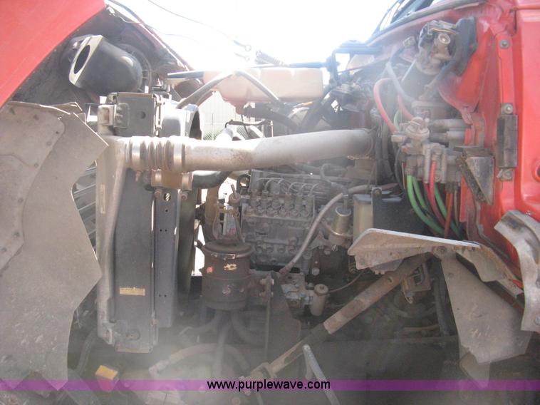 image for item H6400 1995 Ford LNT8000 dump truck