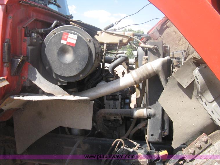 image for item H6400 1995 Ford LNT8000 dump truck