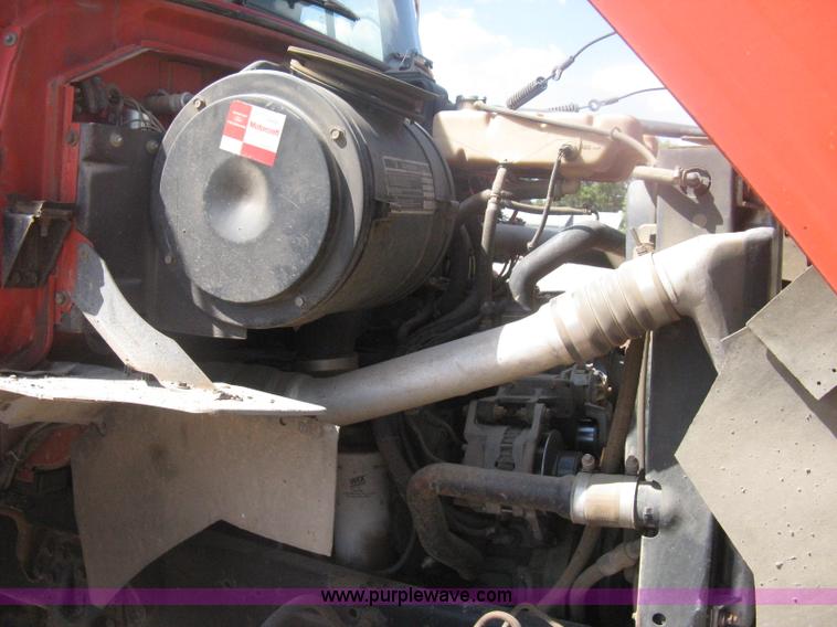 image for item H6400 1995 Ford LNT8000 dump truck