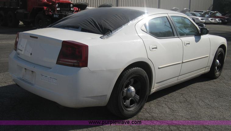 image for item H6417 2006 Dodge Charger SXT