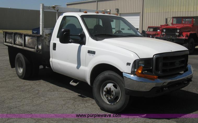 image for item H6418 2000 Ford F350 XL Super Duty dump body truck