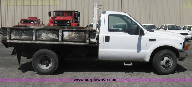 image for item H6418 2000 Ford F350 XL Super Duty dump body truck