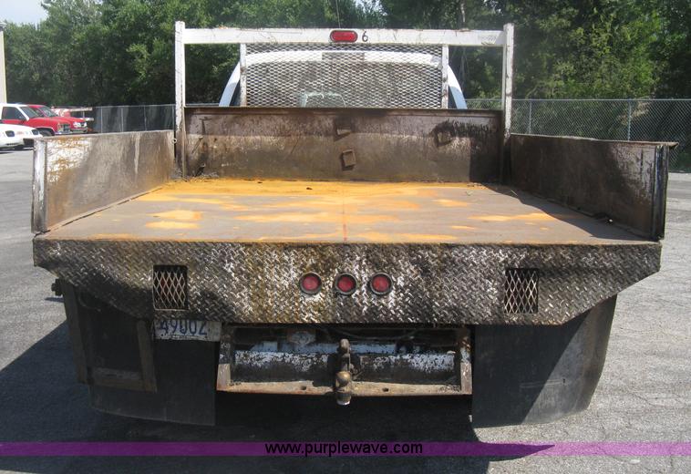 image for item H6418 2000 Ford F350 XL Super Duty dump body truck