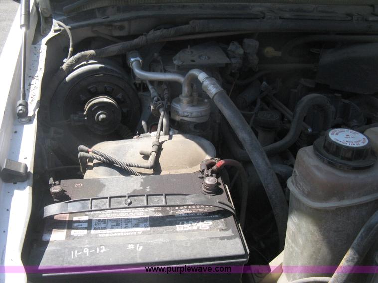 image for item H6418 2000 Ford F350 XL Super Duty dump body truck