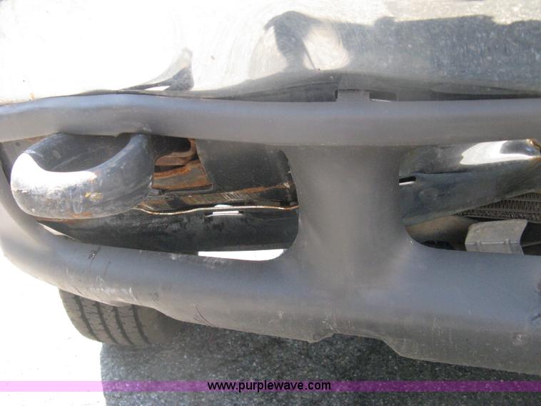 image for item H6418 2000 Ford F350 XL Super Duty dump body truck