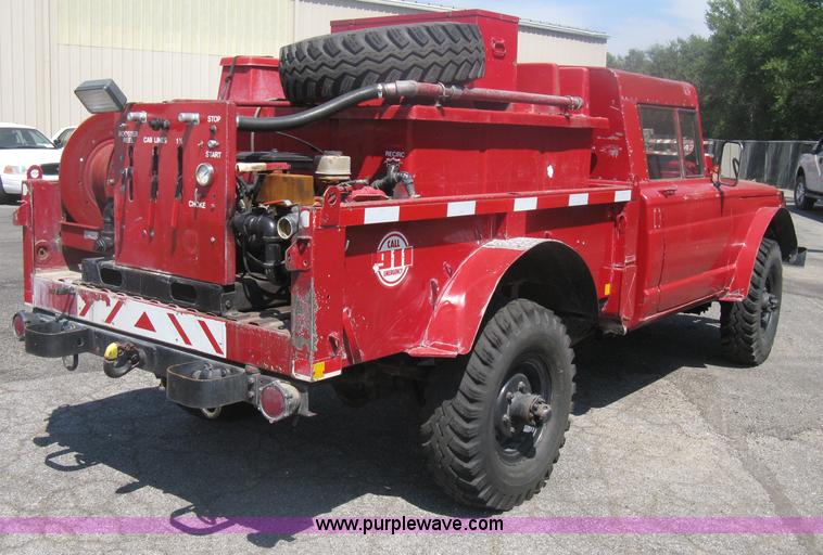 image for item H6419 1968 Kaiser Jeep M715 brush firetruck