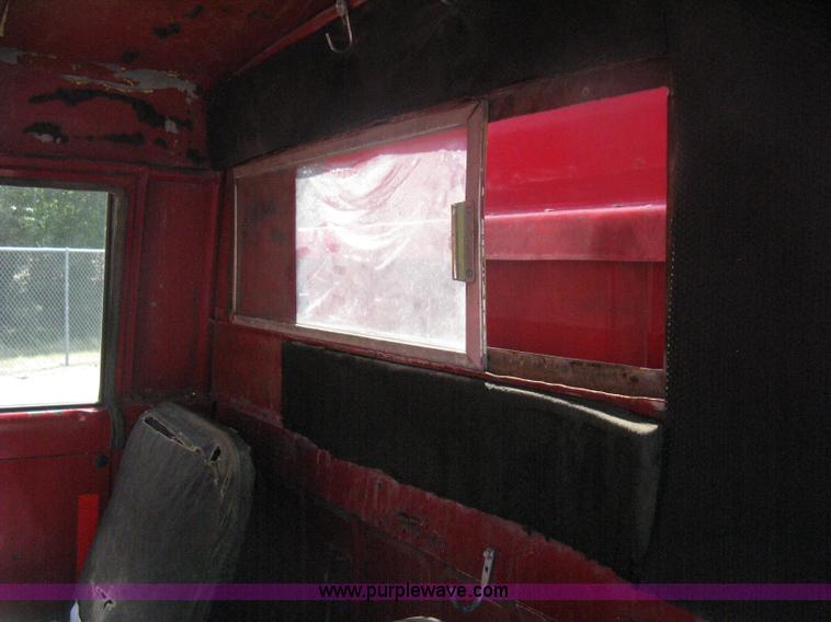 image for item H6419 1968 Kaiser Jeep M715 brush firetruck