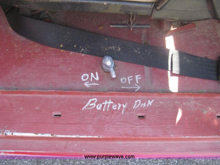 image for item H6419 1968 Kaiser Jeep M715 brush firetruck