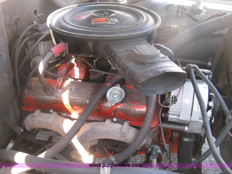 image for item H6419 1968 Kaiser Jeep M715 brush firetruck