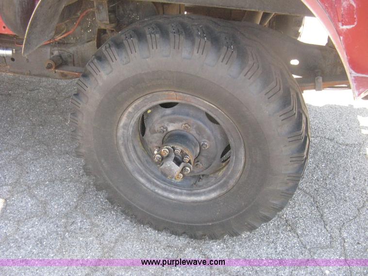 image for item H6419 1968 Kaiser Jeep M715 brush firetruck