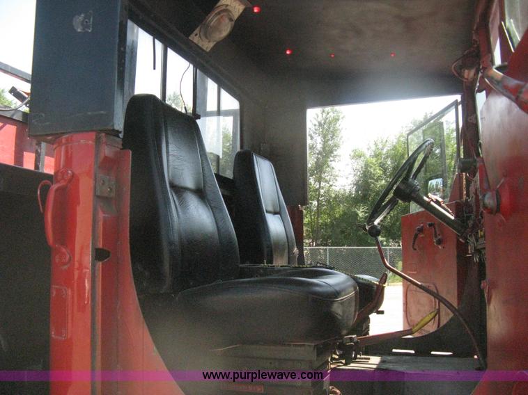 image for item H6420 1968 Kaiser Jeep M54 flatbed truck