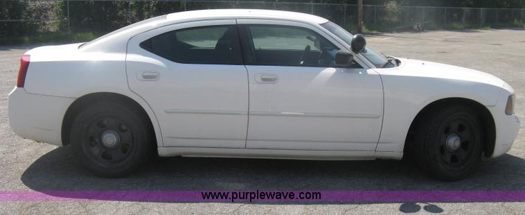 image for item H6421 2006 Dodge Charger SXT