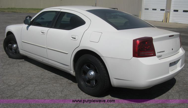 image for item H6421 2006 Dodge Charger SXT