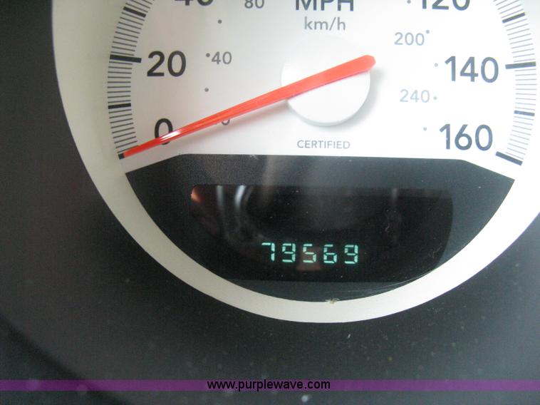 image for item H6421 2006 Dodge Charger SXT