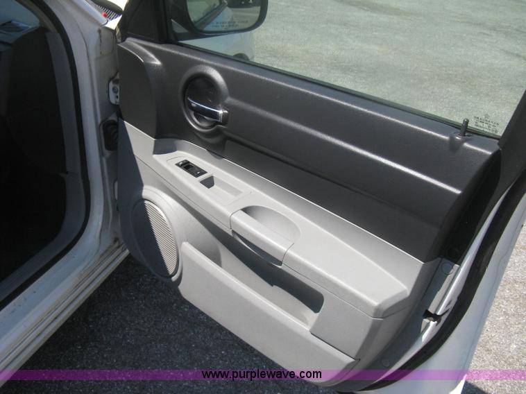 image for item H6421 2006 Dodge Charger SXT