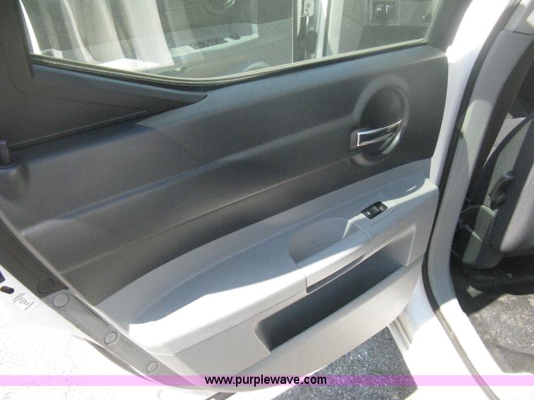 image for item H6421 2006 Dodge Charger SXT