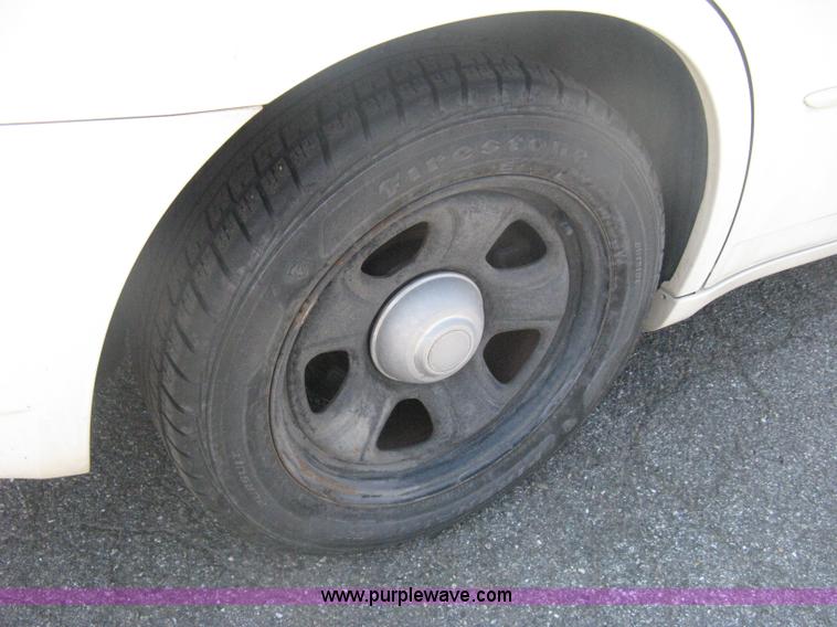 image for item H6421 2006 Dodge Charger SXT