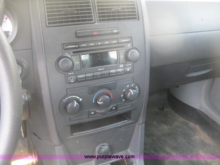 image for item H6422 2006 Dodge Charger SXT