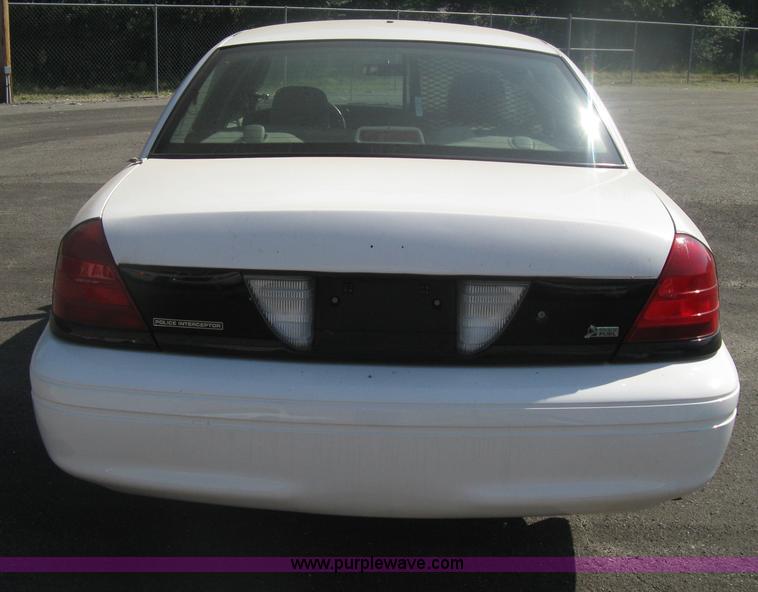 image for item H6423 2009 Ford Crown Victoria Police Interceptor