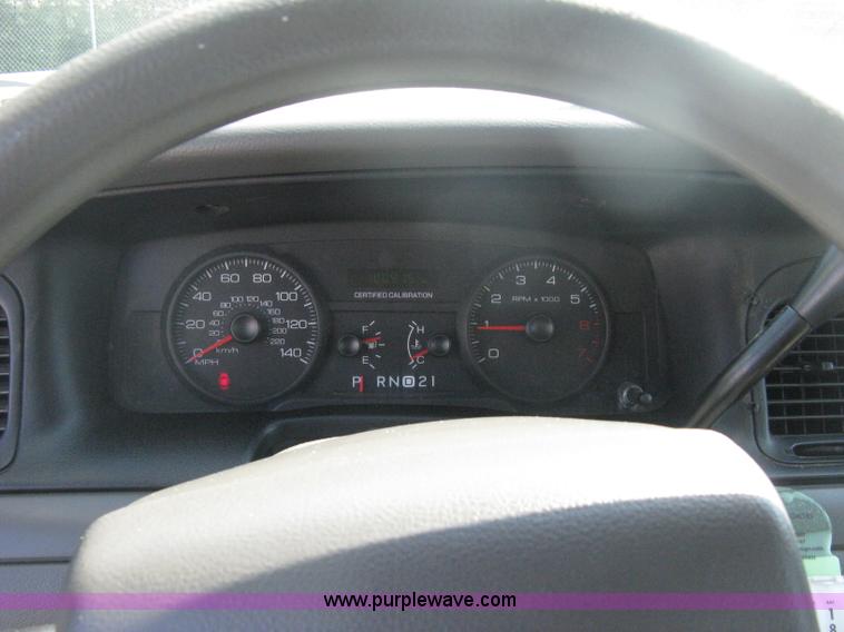 image for item H6423 2009 Ford Crown Victoria Police Interceptor