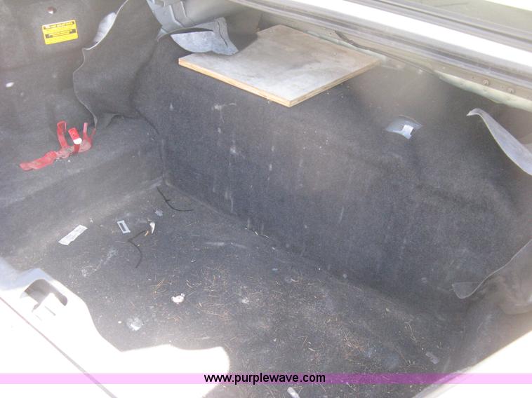 image for item H6423 2009 Ford Crown Victoria Police Interceptor