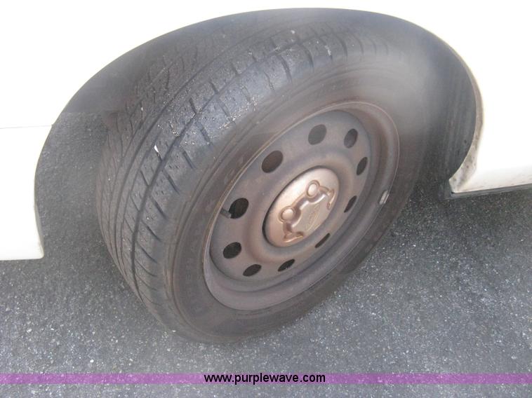 image for item H6424 2009 Ford Crown Victoria Police Interceptor