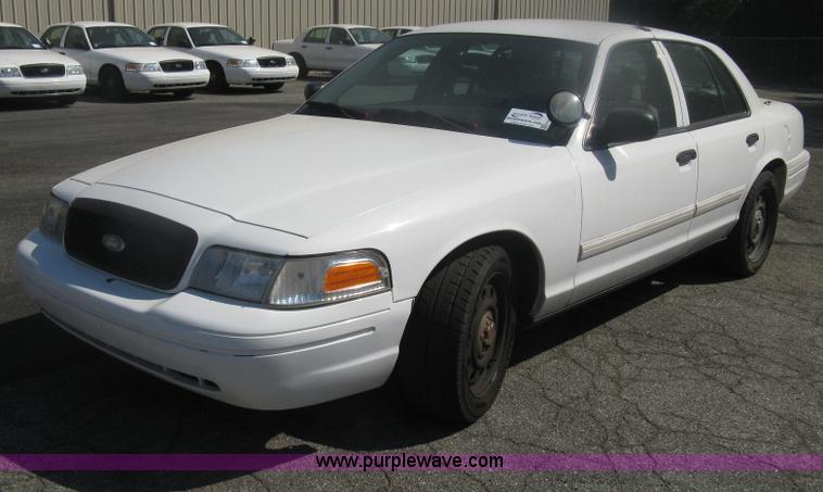 image for item H6426 2009 Ford Crown Victoria Police Interceptor