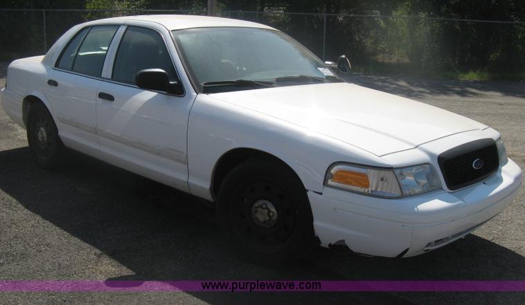 image for item H6426 2009 Ford Crown Victoria Police Interceptor