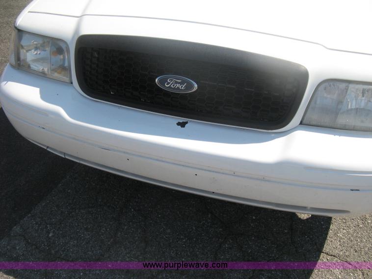 image for item H6426 2009 Ford Crown Victoria Police Interceptor