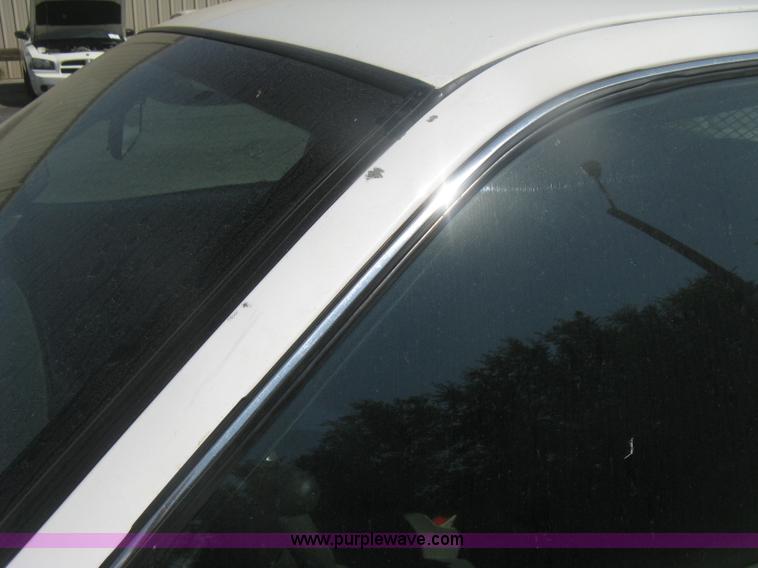 image for item H6426 2009 Ford Crown Victoria Police Interceptor