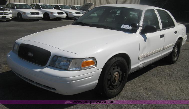 image for item H6427 2009 Ford Crown Victoria Police Interceptor