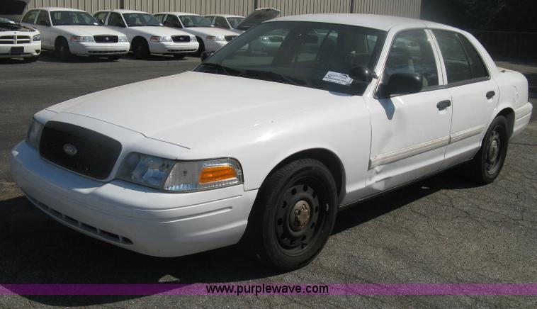 image for item H6427 2009 Ford Crown Victoria Police Interceptor