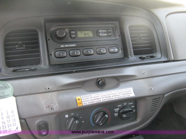 image for item H6427 2009 Ford Crown Victoria Police Interceptor