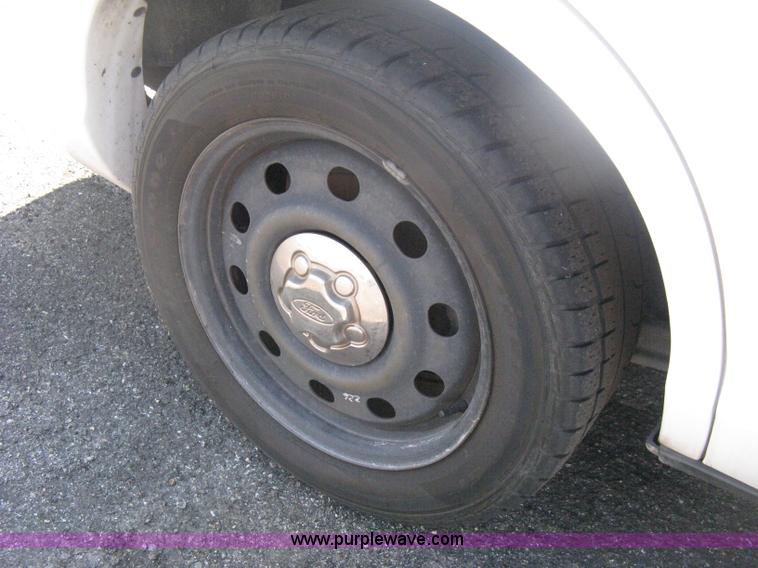 image for item H6427 2009 Ford Crown Victoria Police Interceptor