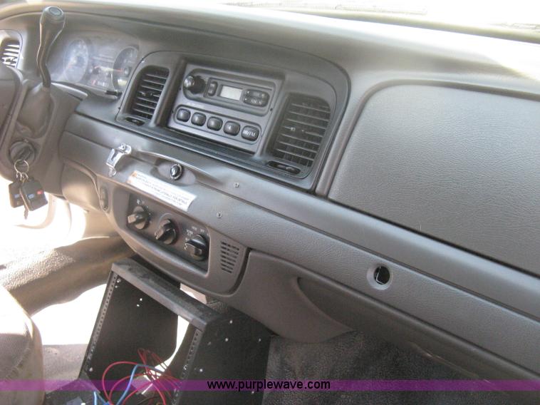 image for item H6428 2009 Ford Crown Victoria Police Interceptor