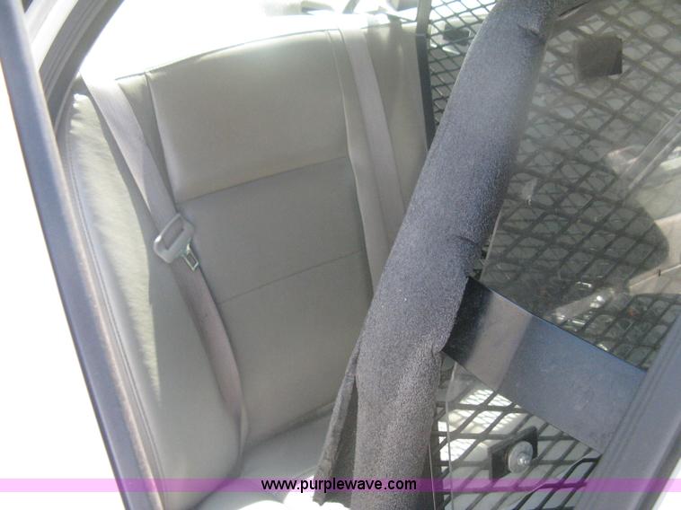 image for item H6428 2009 Ford Crown Victoria Police Interceptor