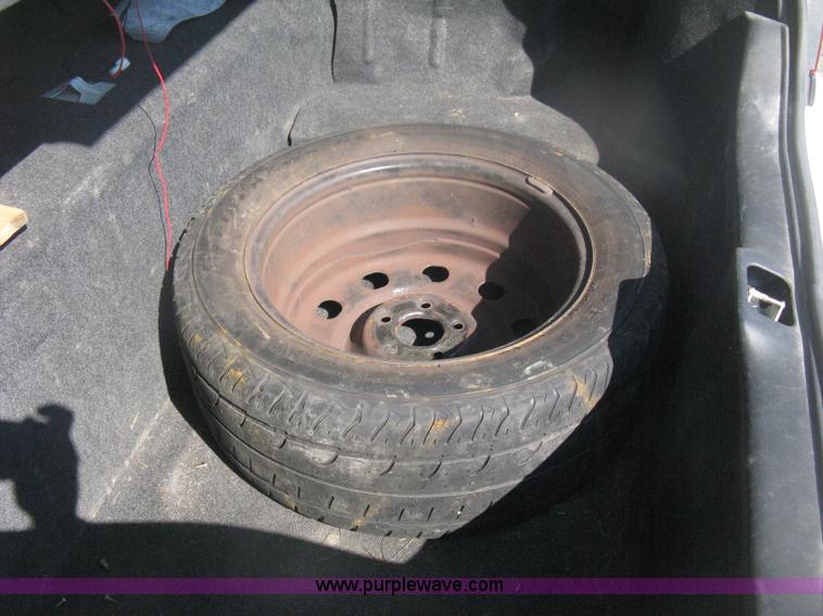 image for item H6428 2009 Ford Crown Victoria Police Interceptor