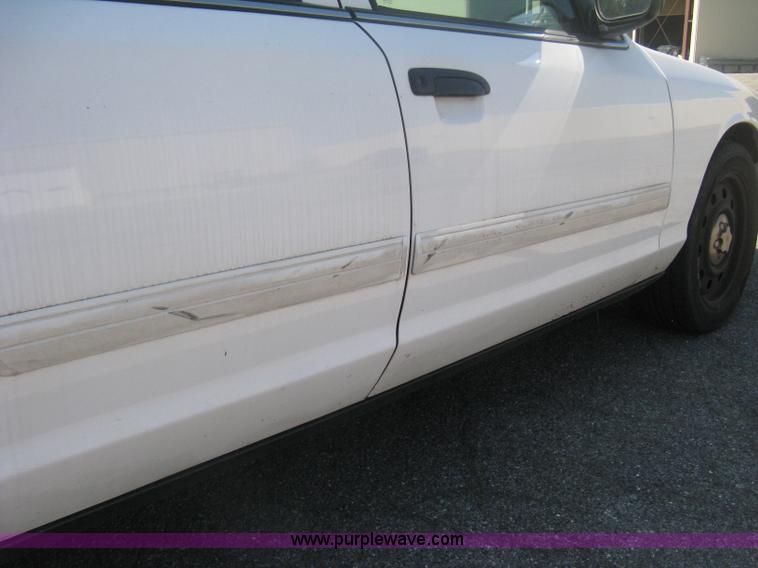 image for item H6428 2009 Ford Crown Victoria Police Interceptor