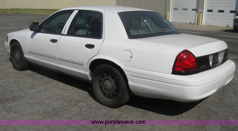 image for item H6429 2009 Ford Crown Victoria Police Interceptor