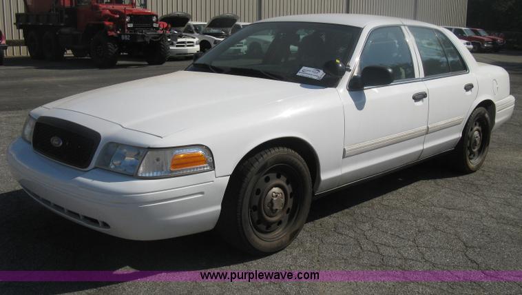 image for item H6429 2009 Ford Crown Victoria Police Interceptor