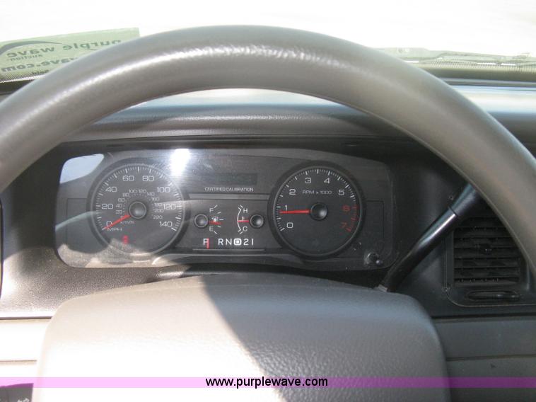 image for item H6429 2009 Ford Crown Victoria Police Interceptor