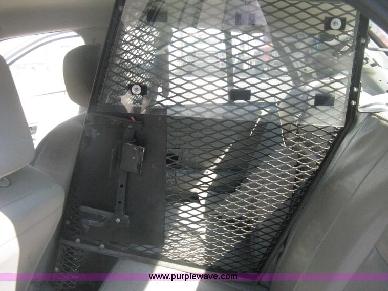 image for item H6429 2009 Ford Crown Victoria Police Interceptor