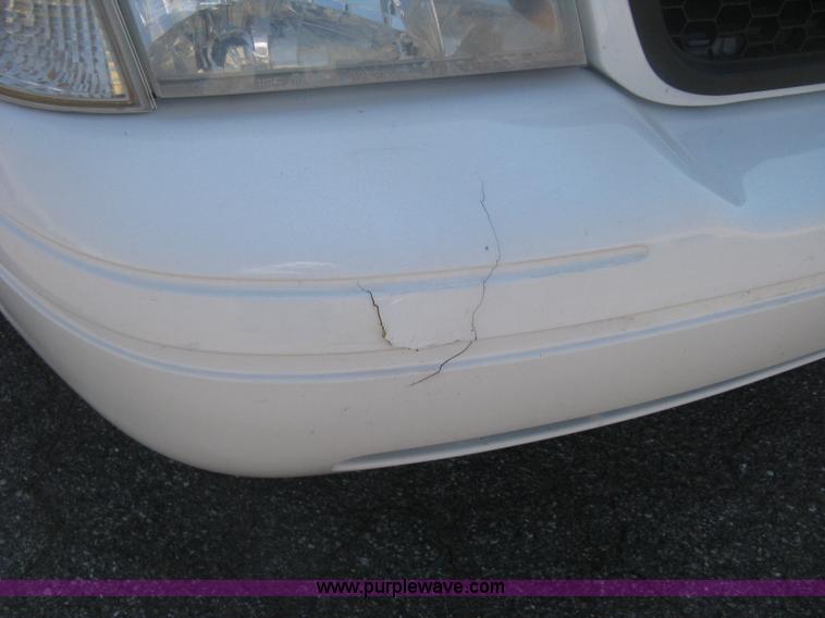 image for item H6429 2009 Ford Crown Victoria Police Interceptor