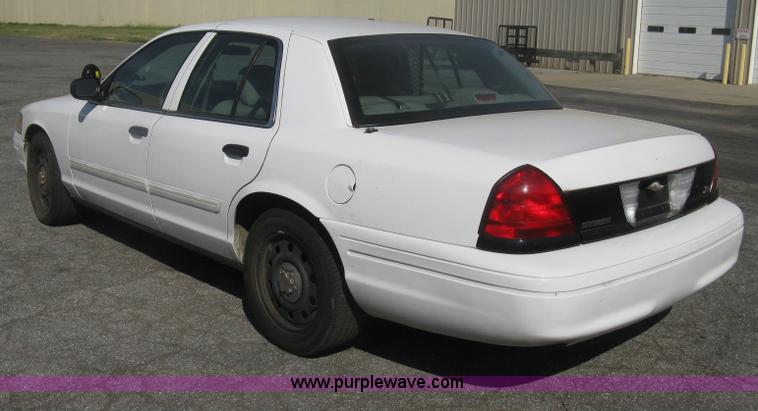 image for item H6430 2009 Ford Crown Victoria Police Interceptor