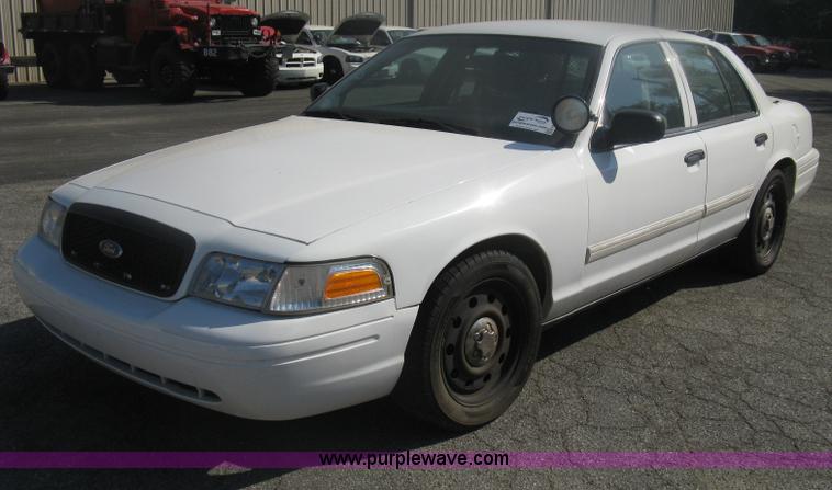 image for item H6430 2009 Ford Crown Victoria Police Interceptor