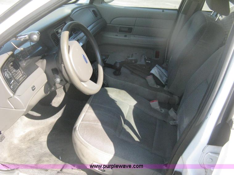 image for item H6430 2009 Ford Crown Victoria Police Interceptor