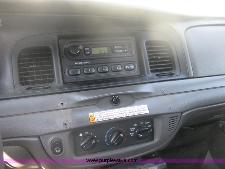 image for item H6430 2009 Ford Crown Victoria Police Interceptor