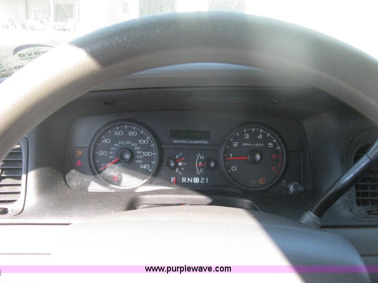 image for item H6430 2009 Ford Crown Victoria Police Interceptor