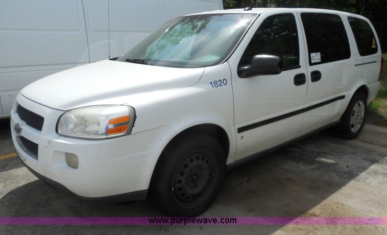 image for item H6636 2007 Chevrolet Uplander LS Ext. 1LS minivan